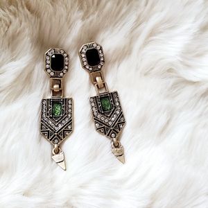 Art Deco Gatsby geometric statement chande…